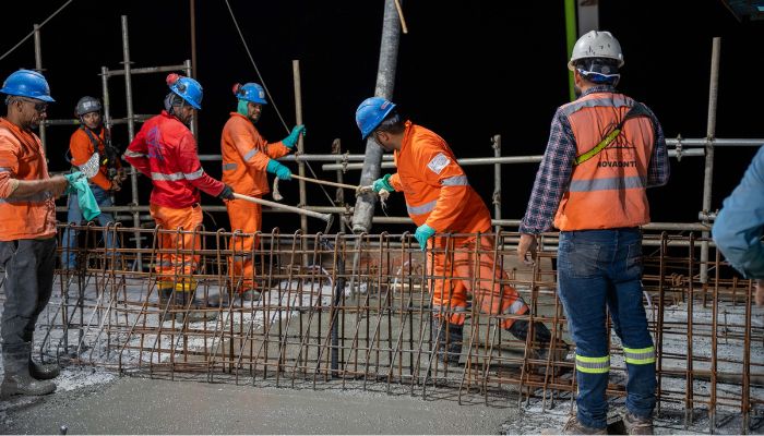  Agências do Trabalhador do Paraná têm 26,1 mil vagas com carteira assinada 